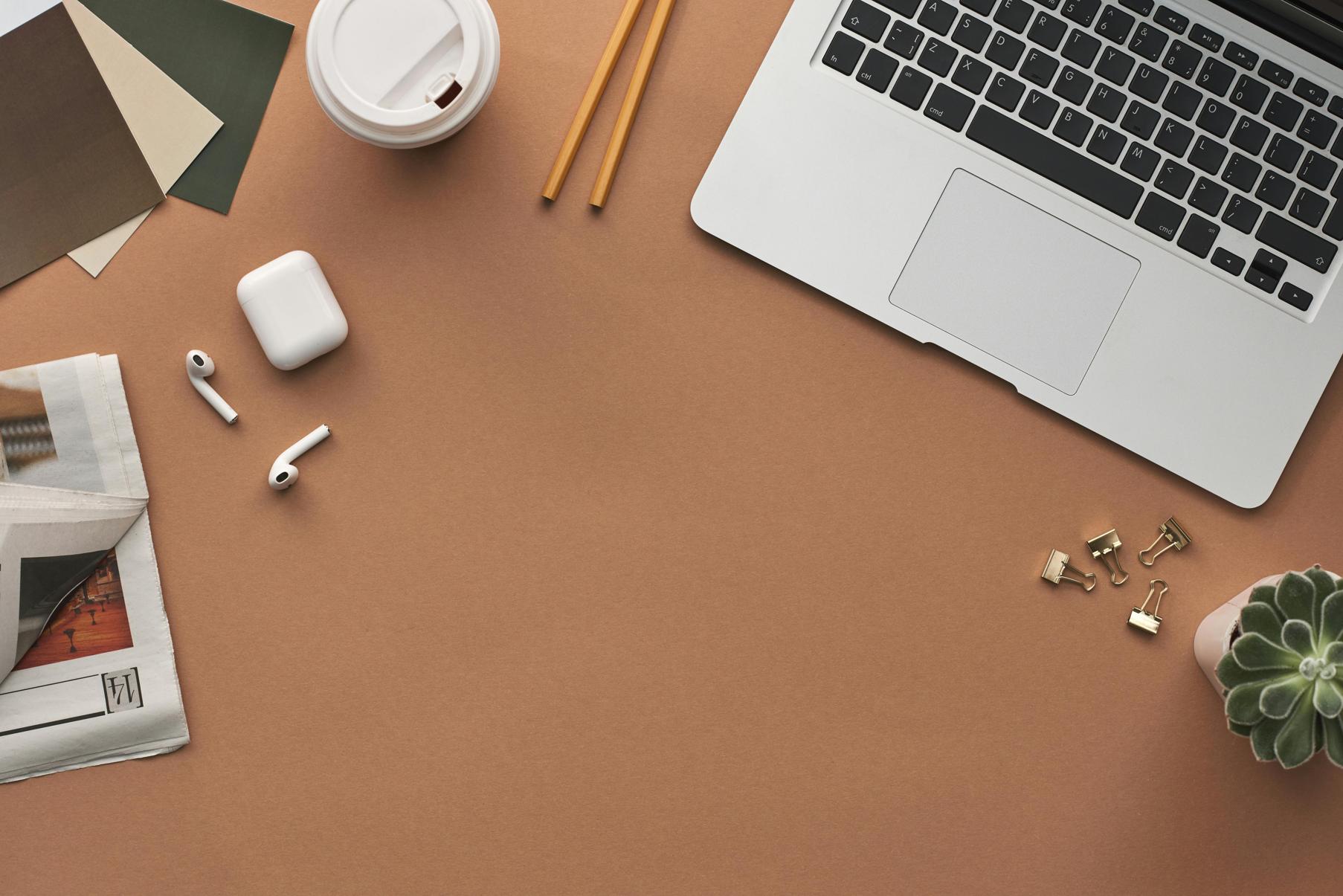 как не дать AirPods выпасть